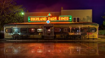 How to Create a Reflection in Photoshop (6 Easy Steps)